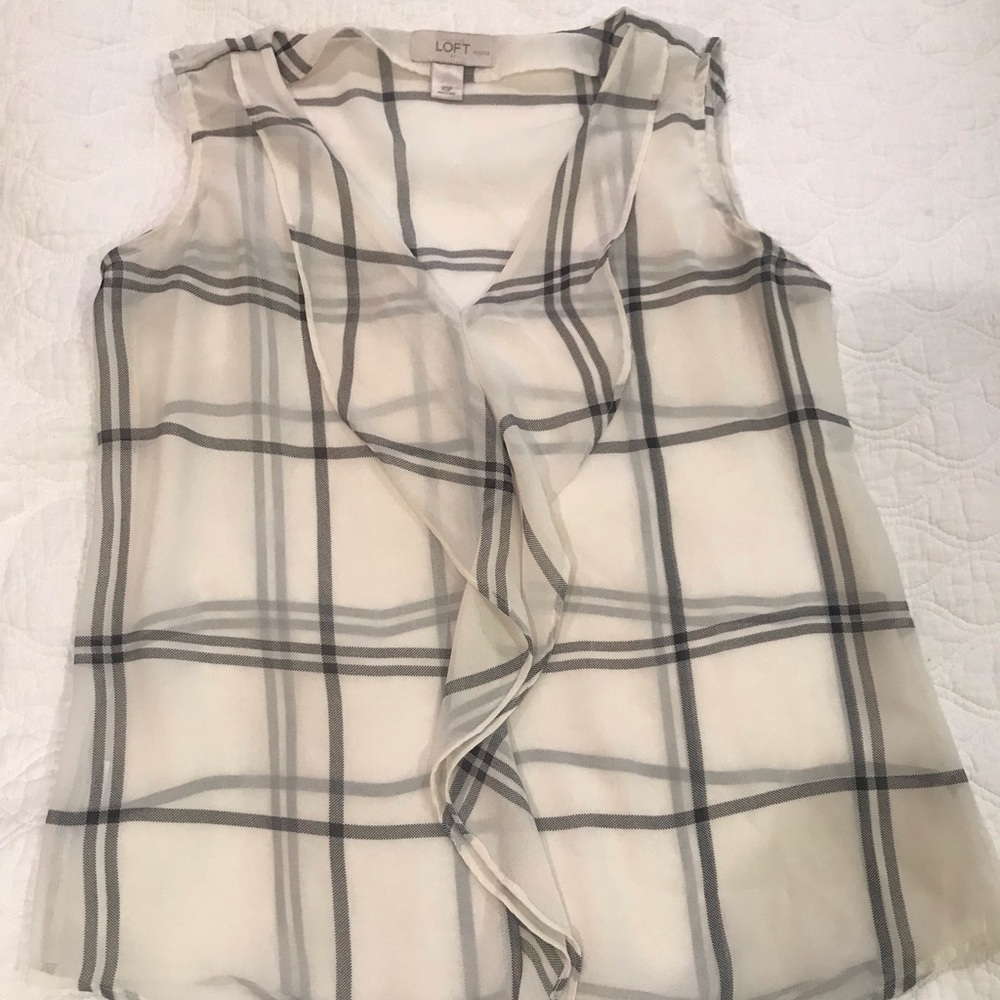 Loft sleeveless blouse